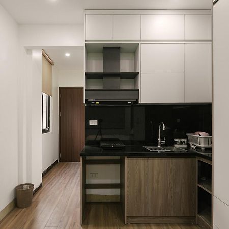 Delapong Hotel And Apartment Ha Noi Ханой Екстер'єр фото