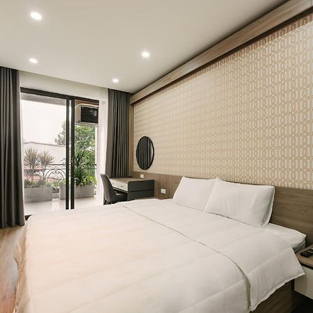 Delapong Hotel And Apartment Ha Noi Ханой Екстер'єр фото